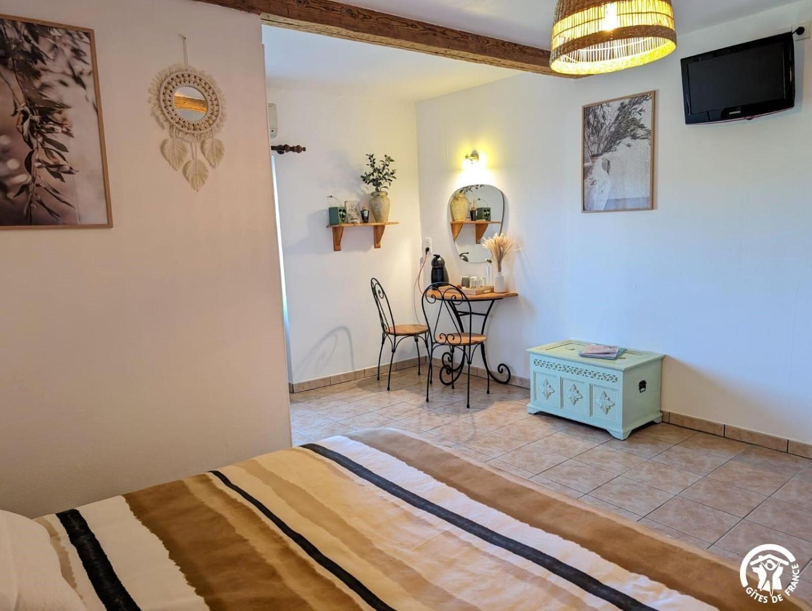 La Maison Millesime Bed and Breakfast La Caunette Εξωτερικό φωτογραφία